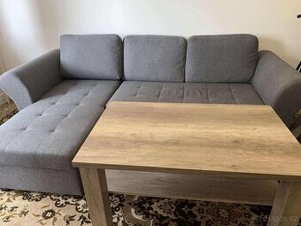 Rohový gauč, konferenční stolek