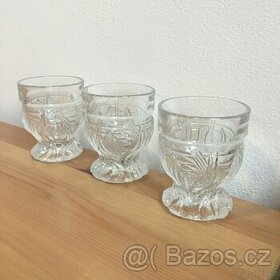 Tri brousene sklenicky