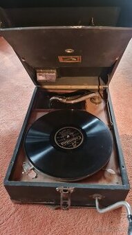 His Master’s Voice - starožitný gramofon