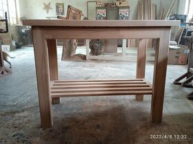 Ostrůvek do kuchyně