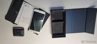 Prodám mobilní telefon Samsung Galaxy S7 v bílé barvě