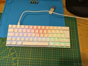 Klávesnice  Royal Kludge RK61