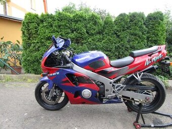 Kawasaki Zx-6r Ninja