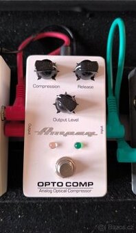 AMPEG baskytarový kompresor