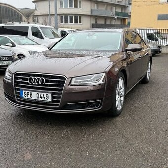 Audi A8,  A8 L 4.2 TDI QUATTRO DPH Ojeté, 5/2016,