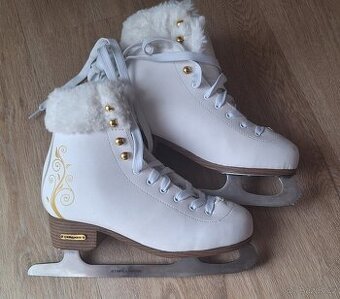 Dámské brusle vel. 38