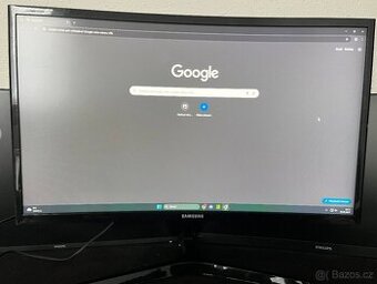 Zakřivený Samsung monitor 24 palcový