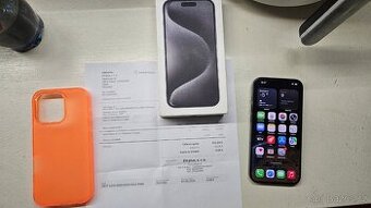 Apple iPhone 15 Pro 128GB - vypálené pixely