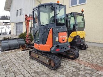 Pásový minibagr Hitachi ZX33