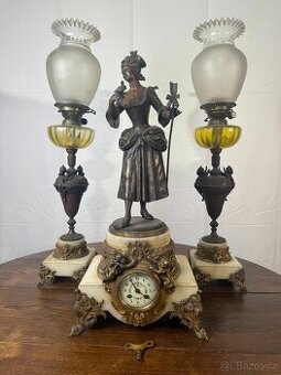 Starožitné figurální hodiny (135055)