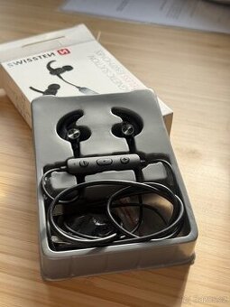 Magnetická bezdrátová sluchátka SWISSTEN Active