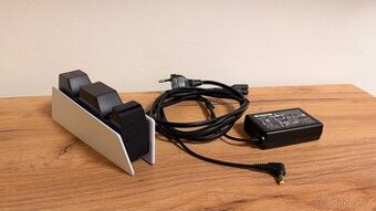 Nabíjecí stojánek na PS5 ovladače