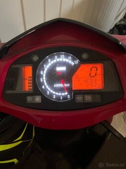 Skútr Kentoya Féver 125