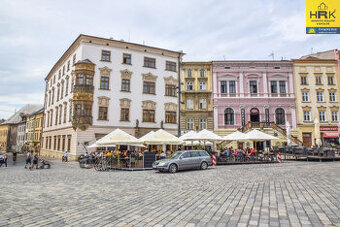 Pronájem velmi pěkného bytu 1+1 v centru Olomouce - 1