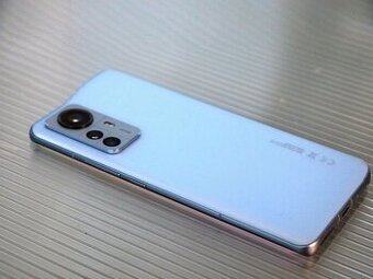 Xiaomi Mi12 Pro modrý v perfektním stavu 256gb