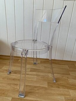 Kuchyňské průhledné židle