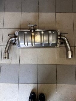 Výfuk Abarth 124 spider