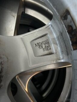 Prodám zimní pneumatiky na Hyundai X 35