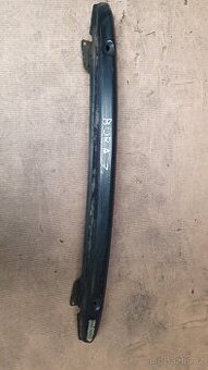 VW golf, Bora, Leon. Zadní výztuha
