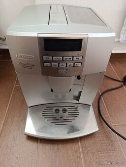 DeLonghi magnifica pronto capuccino