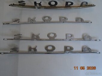 Napis na kapotu