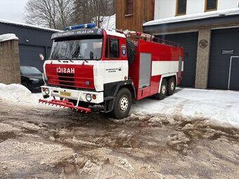 Hasičské vozidlo CAS 32 TATRA 815