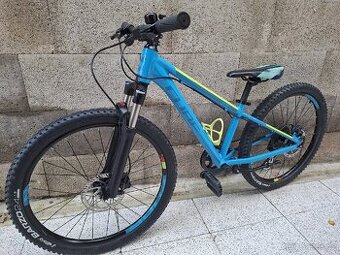 Cube Race 24, vzduch.vidlice, hydraulické brzdy