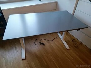 Stůl IKEA Rodulf
