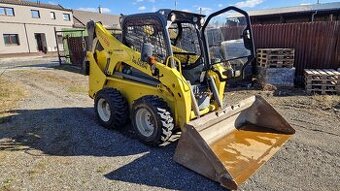 Wacker Neuson SW28 smykem řízený nakladač