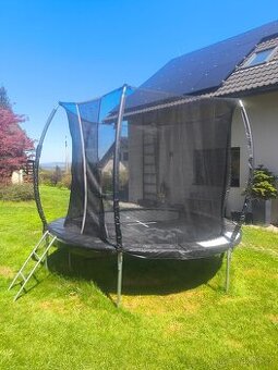 Trampolina
