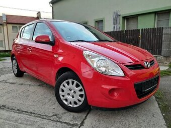 Hyundai i20 1.2i 57kW 2011 naj.157tis. NOVÁ STK