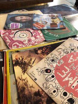 Prodám vinylové desky