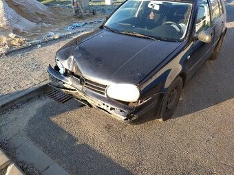 Golf 4