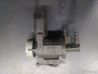 Škoda VW podtlakovy ventil