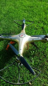 Dron Syma X8HC