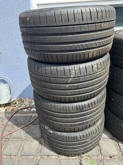 Sada pneumatik 285/30 R22 101Y Pirelli - letní
