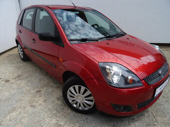 Ford Fiesta 1.3i,tažné zařízení,el.okna,auto do práce.