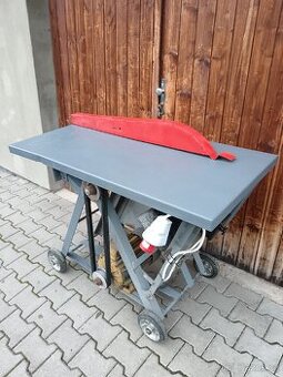 Cirkulárka s kolíbkou