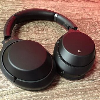 Sony WH1000XM3 černá sluchátka Bluetooth NFC
