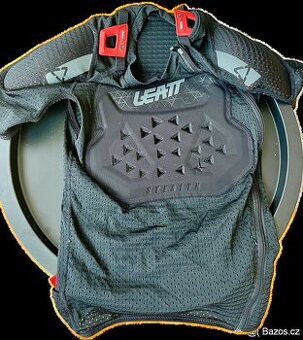 Chráničová vesta - LEATT AirFlex Stealth Body Tee - 1