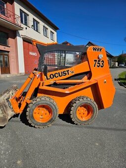LOCUST 753 - 1