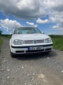 Volkswagen Golf IV 1.6 sr 74kw