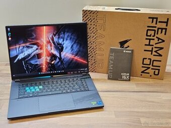 2K 165HZ_GIGABYTE AORUS 16_i7-13650HX_32GB_RTX 4070 8GB