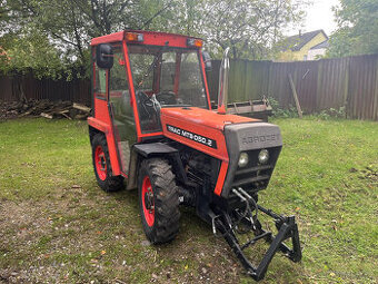 Prodám malotraktor MT8- 050 4x4, tříválec diesel
