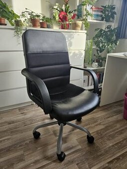 Kancelářské křeslo