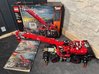 LEGO Technic 42082 – Terénní jeřáb- přes 4000 dílů