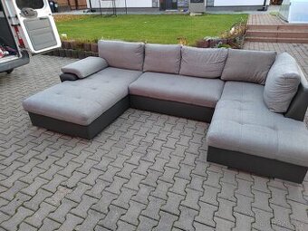 Velký gauč jen za 6000 Kč původní cena 22 000 Kč