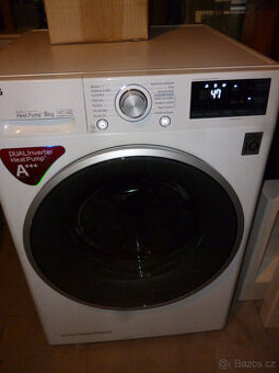 kondenzační sušička prádla LG na 8 kg, tepelné čerpadlo