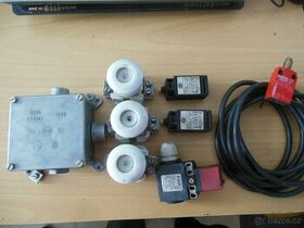 Pojistková pouzdra, koncové spínače, Bezpečnostní spínač.