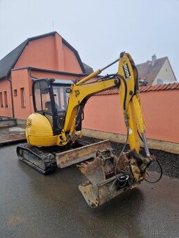 PRODÁM MINIBAGR JCB 8035 R.V 2003